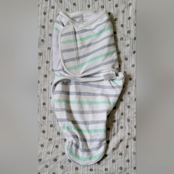Aden + Anais Easy Wrap Swaddle 0-3 months - Picture 2 of 5